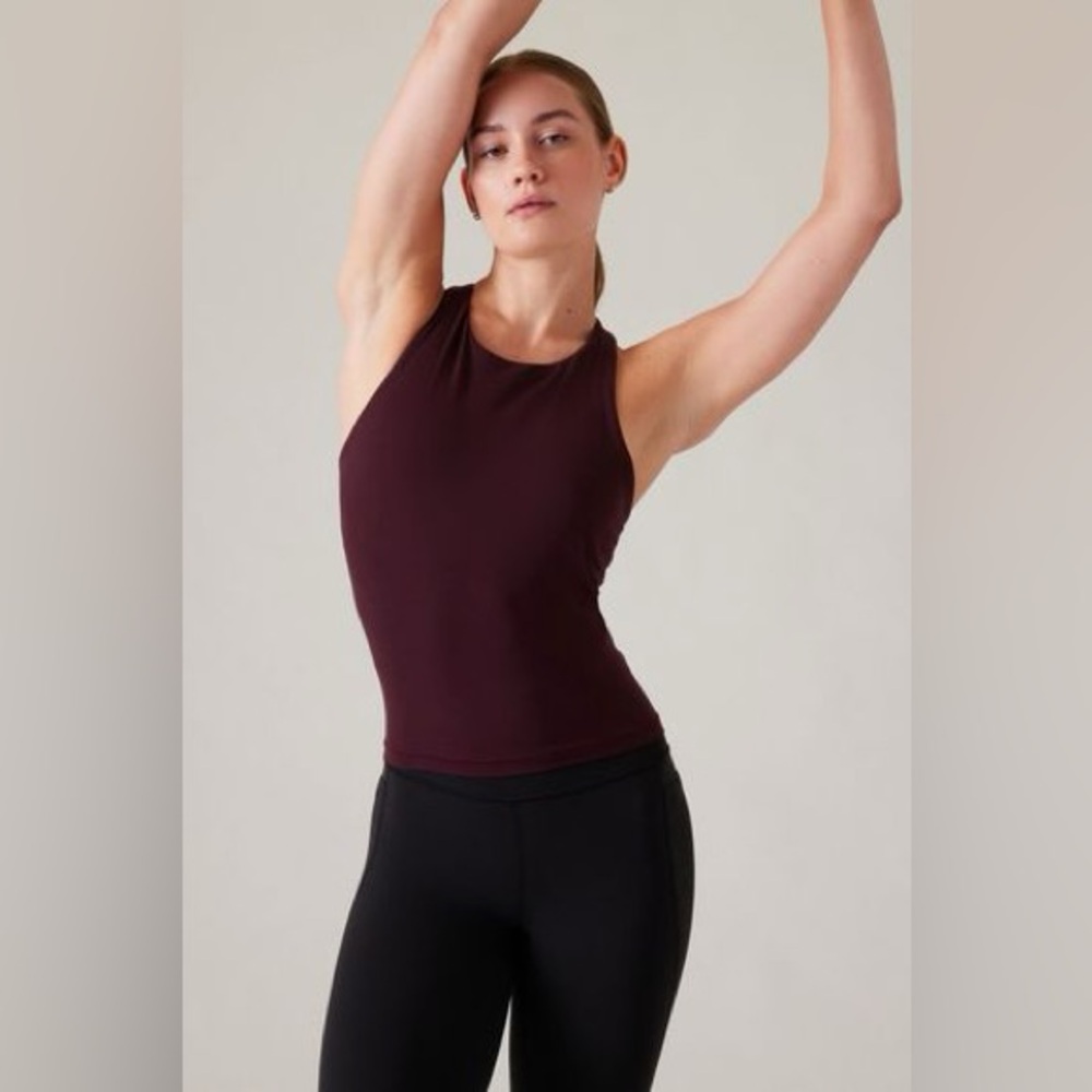 NWT Athleta Transcend Built In Bra Tank size Small